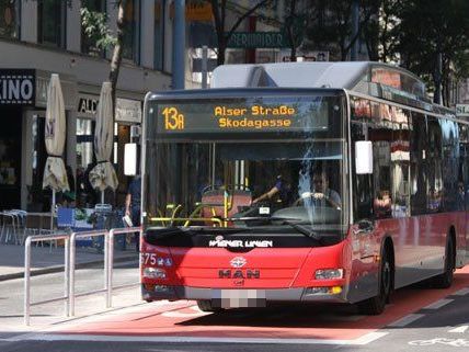 Bis eine neue Route für den 13A festgelegt wird, wird es noch dauern. Bis eine neue Route für den 13A festgelegt wird, wird es noch dauern.
