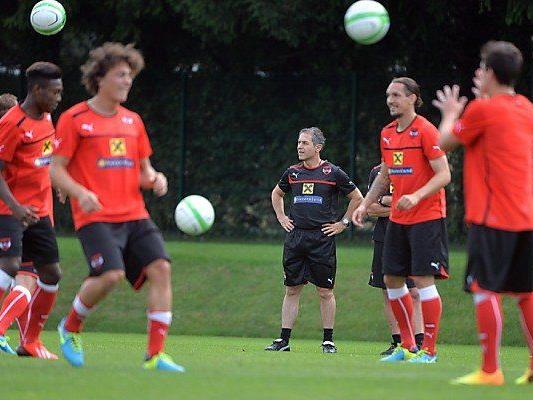 Das ÖFB-Team beim Training in Salzburg