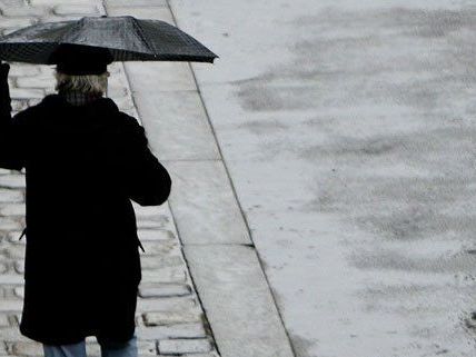 Das kommende Wochenende zeigt sich von der regnerischen Seite. Das kommende Wochenende zeigt sich von der regnerischen Seite.
