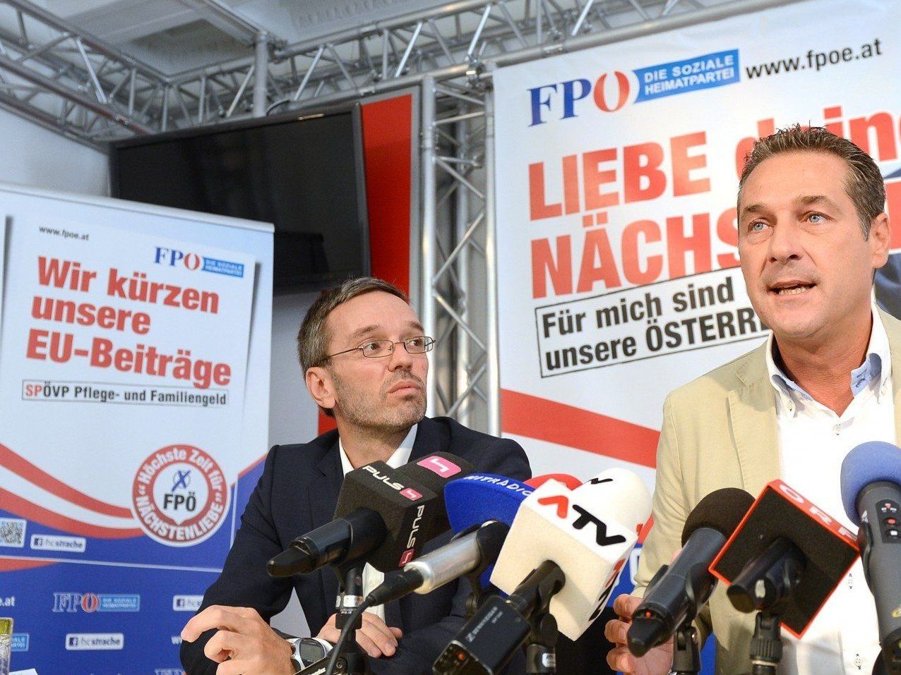 Die FPÖ stellte am Mittwoch ihr Wahlprogramm für die Nationalratswahl vor. Die FPÖ stellte am Mittwoch ihr Wahlprogramm für die Nationalratswahl vor.