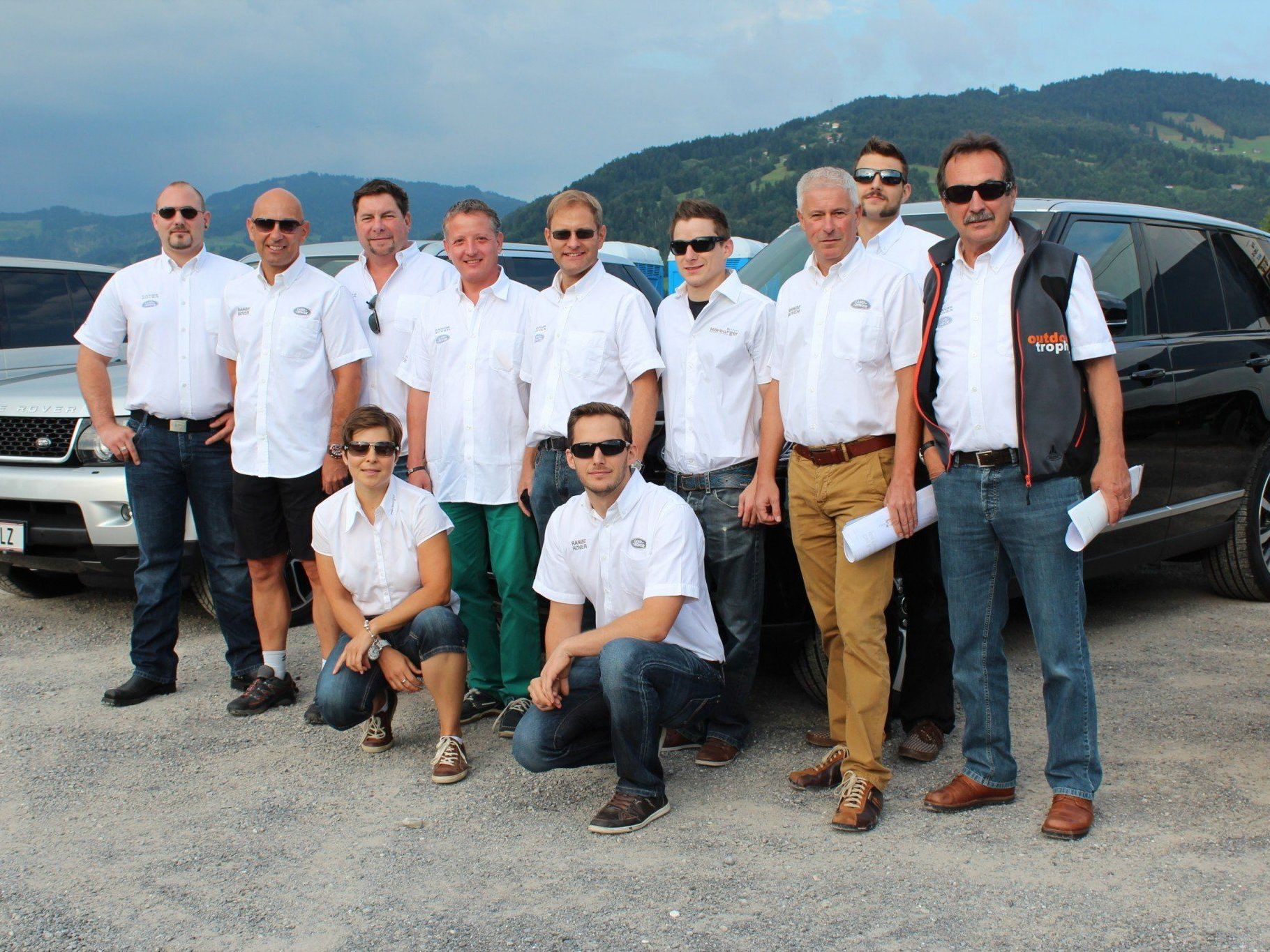 Die Crew vom Autohaus Hörburger begleitete die "Range Rover Tour". Die Crew vom Autohaus Hörburger begleitete die "Range Rover Tour".