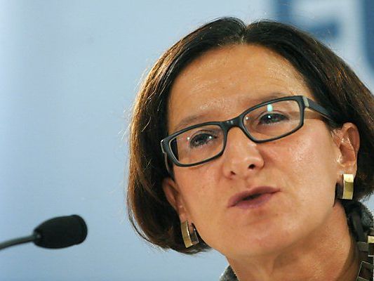 Mikl-Leitner reagiert auf Aussagen Klugs zum NSA-Skandal Mikl-Leitner reagiert auf Aussagen Klugs zum NSA-Skandal