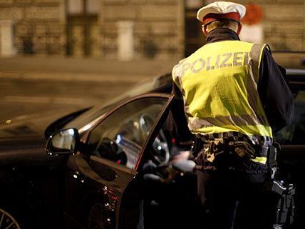 Wien – Brigittenau: Verkehrskontrollen am Handelskai Wien – Brigittenau: Verkehrskontrollen am Handelskai
