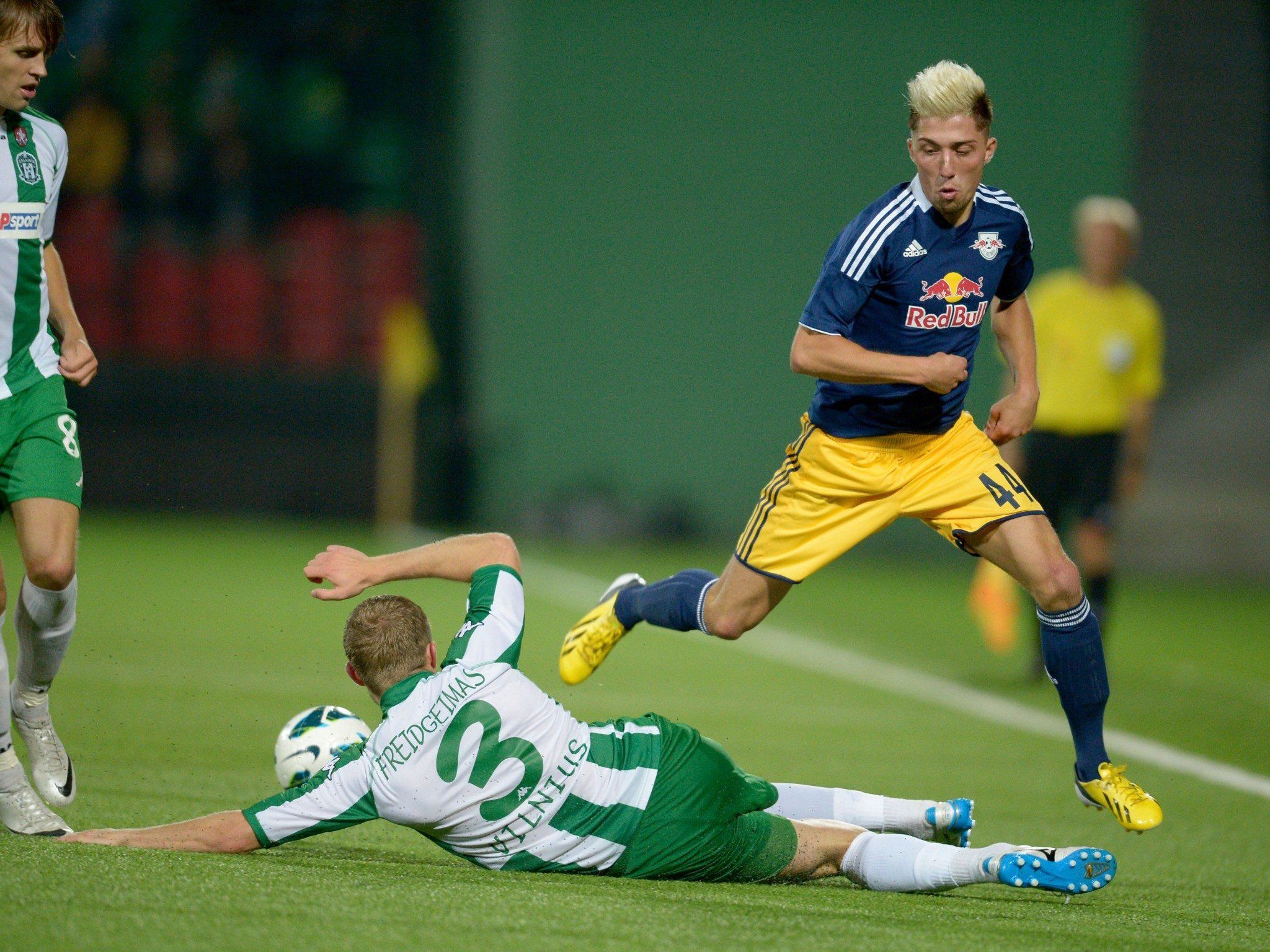 Klare Sache für Salzburg, ein 5:0 im Rücken lässt einen die Sache aber auch entspannter angehen. Klare Sache für Salzburg, ein 5:0 im Rücken lässt einen die Sache aber auch entspannter angehen.