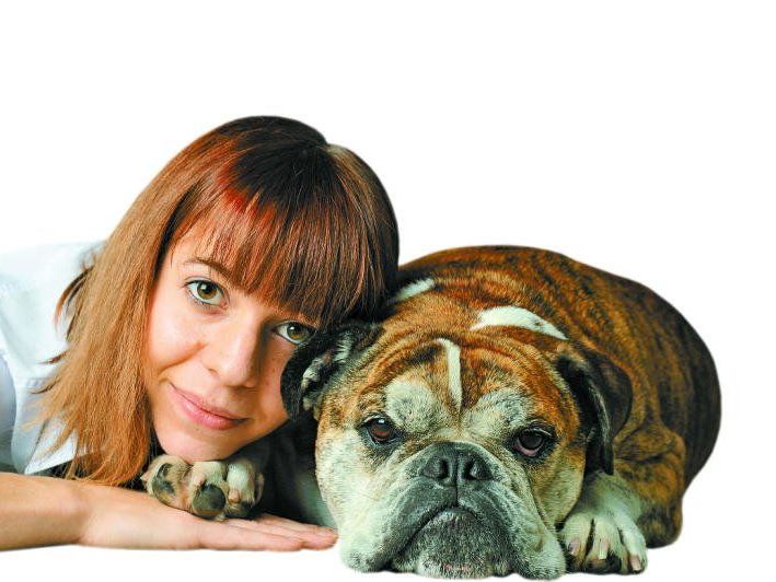 „Meine Englische Bulldogge Tequila ist mein bester Freund und treuer Weggefährte. Ich will nicht, dass er nach seinem Tod in der Tierkörperverwertung landet“, so Besitzerin Theresa Kessler (25) aus Bregenz. Nach seinem Tod wird der Rüde in einem Heimtierkrematorium verbrannt werden. „Meine Englische Bulldogge Tequila ist mein bester Freund und treuer Weggefährte. Ich will nicht, dass er nach seinem Tod in der Tierkörperverwertung landet“, so Besitzerin Theresa Kessler (25) aus Bregenz. Nach seinem Tod wird der Rüde in einem Heimtierkrematorium verbrannt werden.