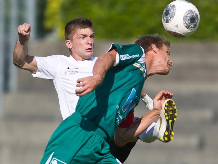Zwei Bregenzer wurden ausgeschlossen, aber trotzdem trotz die Posavec-Elf Wattens einen Punkt ab. Zwei Bregenzer wurden ausgeschlossen, aber trotzdem trotz die Posavec-Elf Wattens einen Punkt ab.