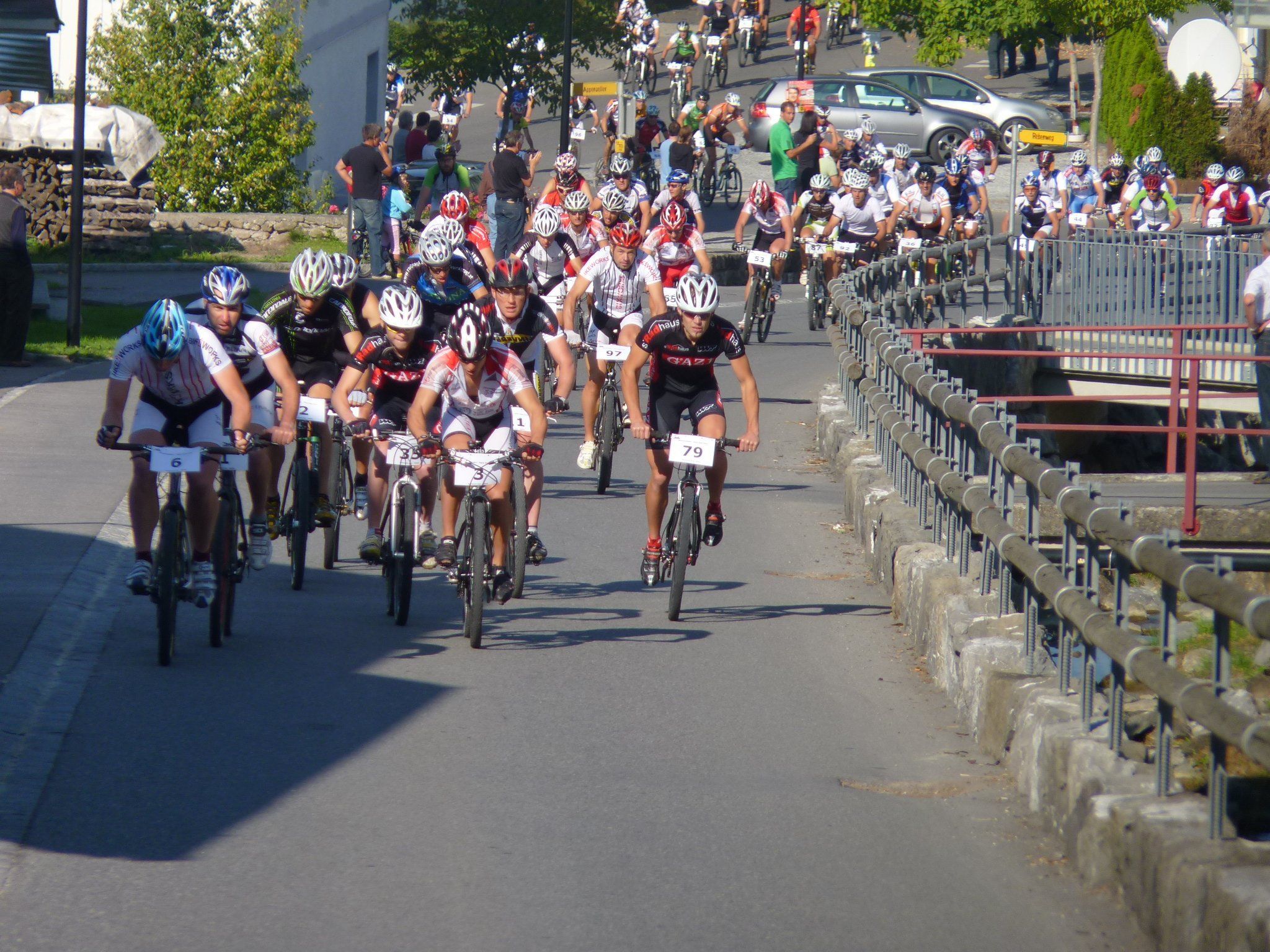 Heisse Fights um jeden Meter Boden sind am kommenden Sonntag beim Alpe Furx Race zu erwarten. Heisse Fights um jeden Meter Boden sind am kommenden Sonntag beim Alpe Furx Race zu erwarten.