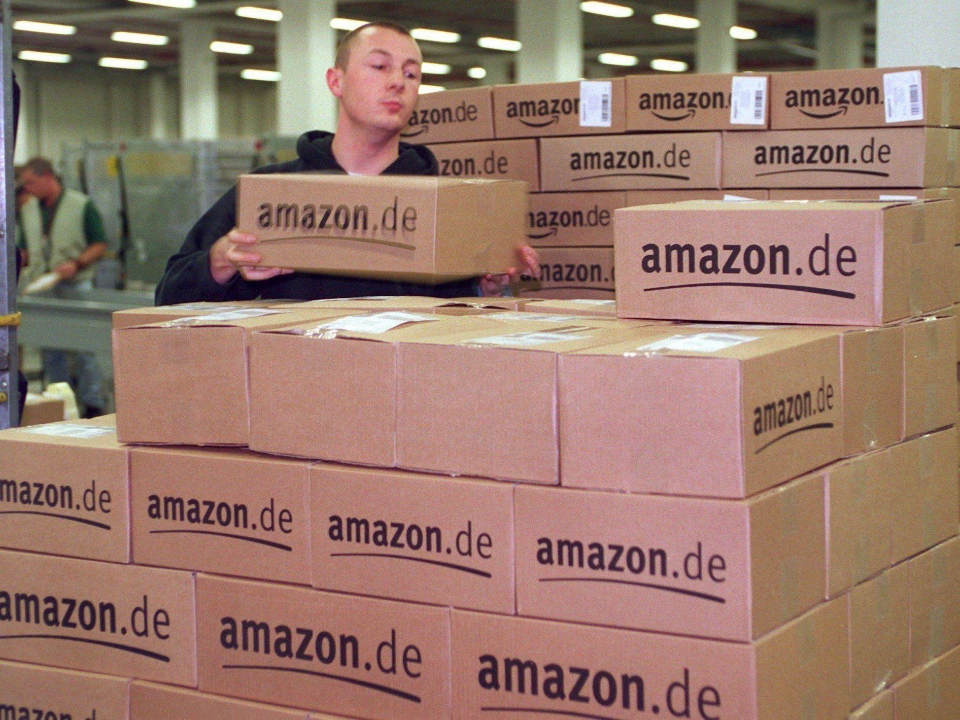 Die Österreicher kaufen online am liebsten bei Amazon.