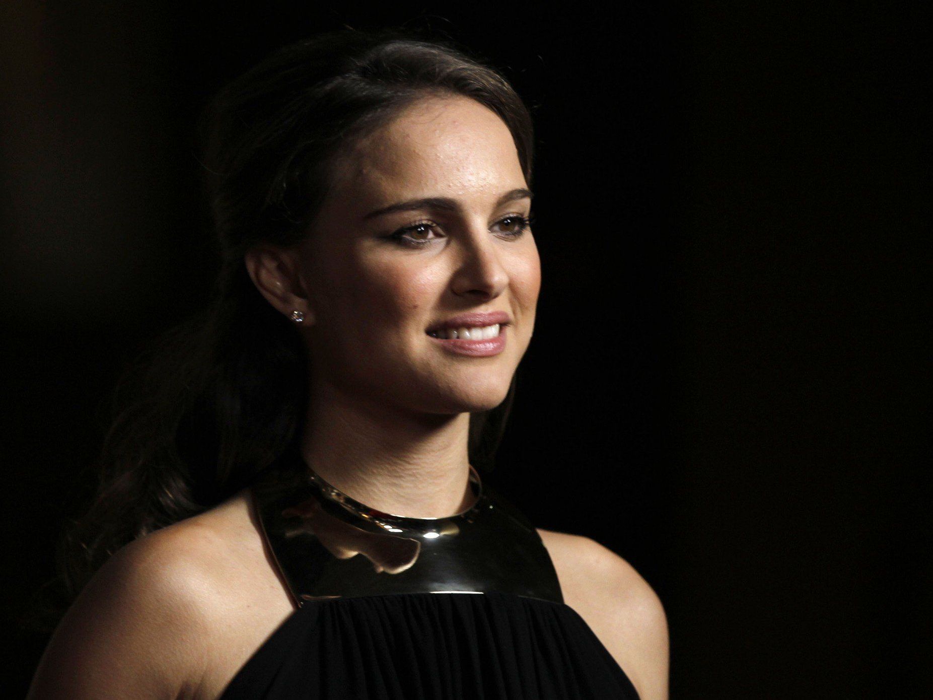 Viennale Trailer 2013: Illusions & Mirrors mit Natalie Portman Viennale Trailer 2013: Illusions & Mirrors mit Natalie Portman