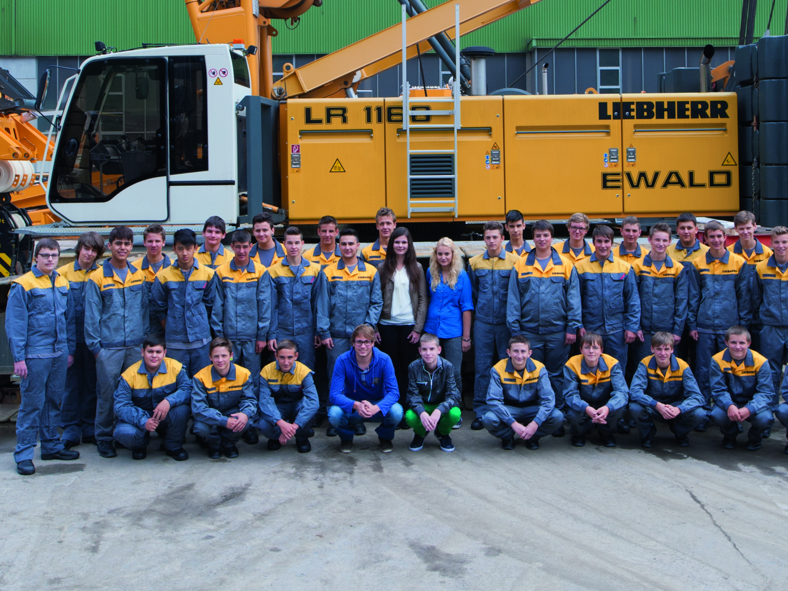 Für 37 Lehrlinge beginnt ein neuer Lebensabschnitt. Für 37 Lehrlinge beginnt ein neuer Lebensabschnitt.