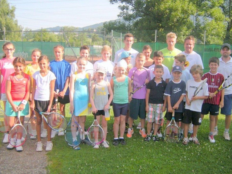 Gruppenbild vom Sommertennis Gruppenbild vom Sommertennis