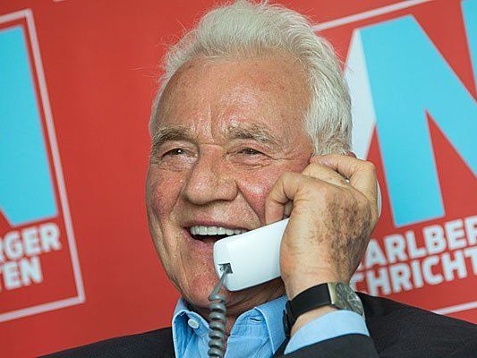 Frank Stronach im GEspräch mit VN-Lesern am Mittwoch. Frank Stronach im GEspräch mit VN-Lesern am Mittwoch.