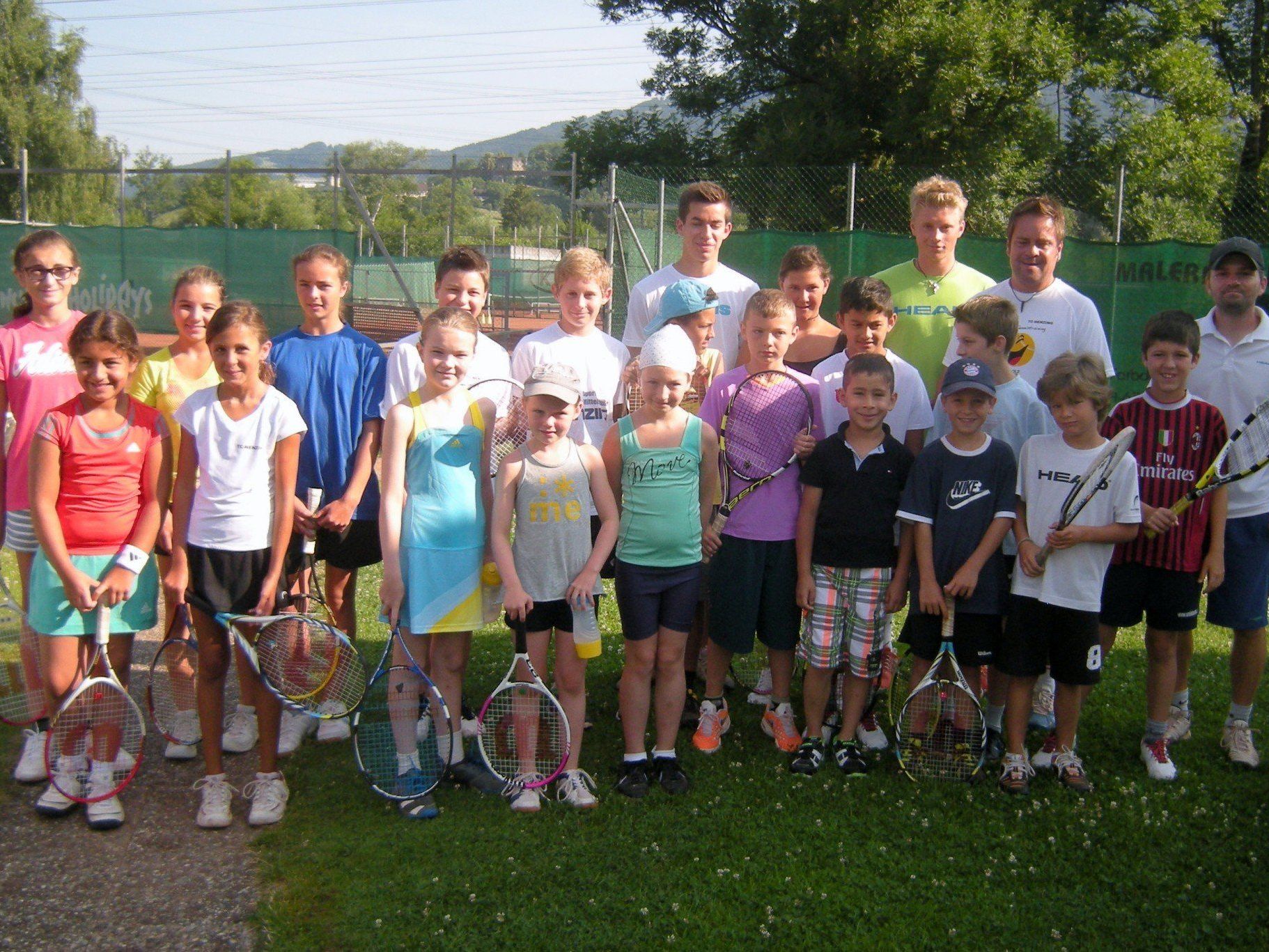 Ein Gruppenbild zum Abschluss des Sommertrainings. Ein Gruppenbild zum Abschluss des Sommertrainings.