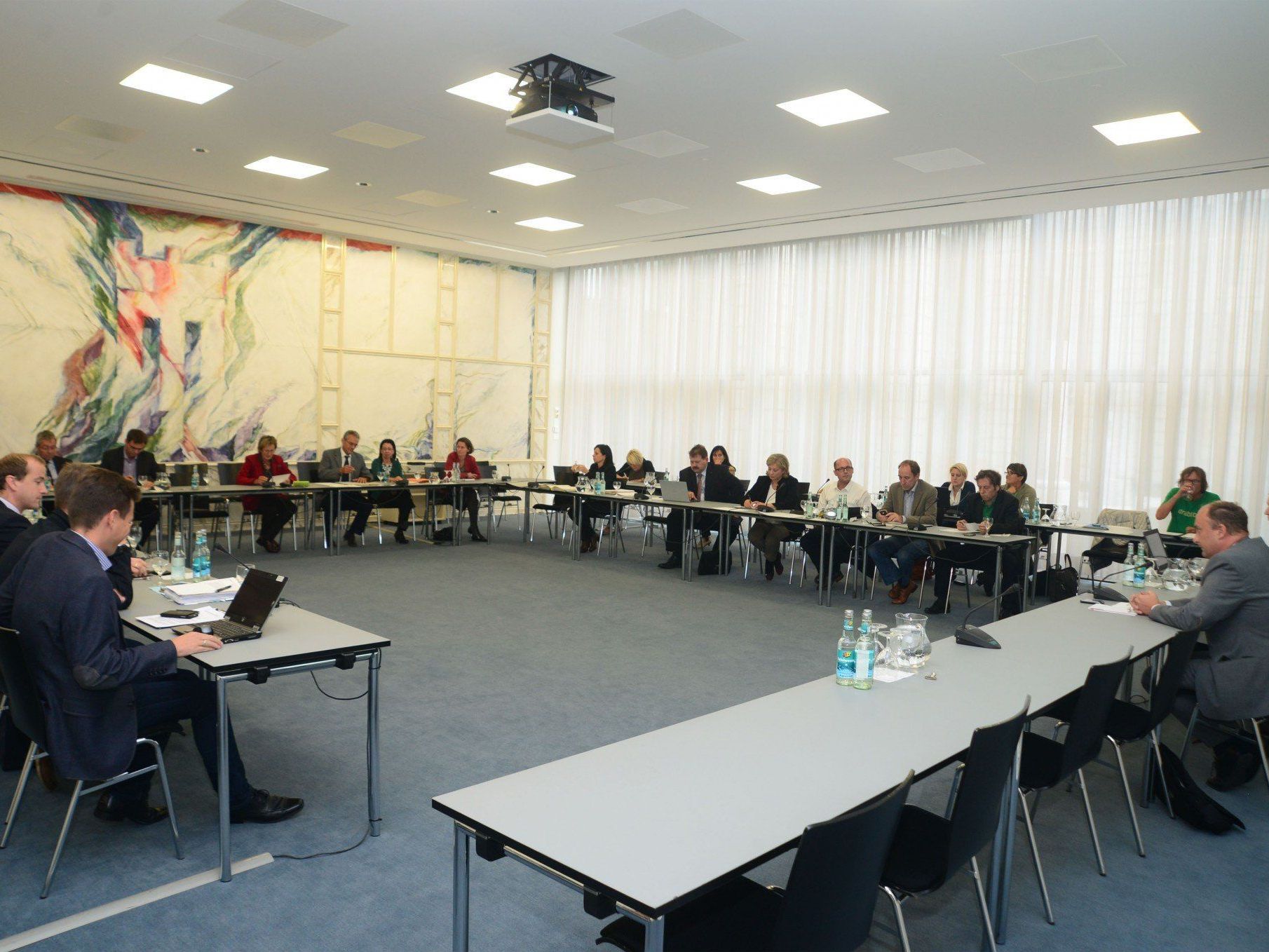 Der Europaausschuss des Landtags trat im Montfortsaal im Landhaus in Bregenz zusammen. Der Europaausschuss des Landtags trat im Montfortsaal im Landhaus in Bregenz zusammen.