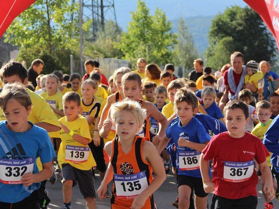 Vollen Einsatz zeigten die Kinder bei ihrem Lauf Vollen Einsatz zeigten die Kinder bei ihrem Lauf