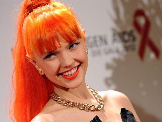 Das deutsche IT-Girl Bonnie Strange ist heuer ebenfalls in Wien. Das deutsche IT-Girl Bonnie Strange ist heuer ebenfalls in Wien.