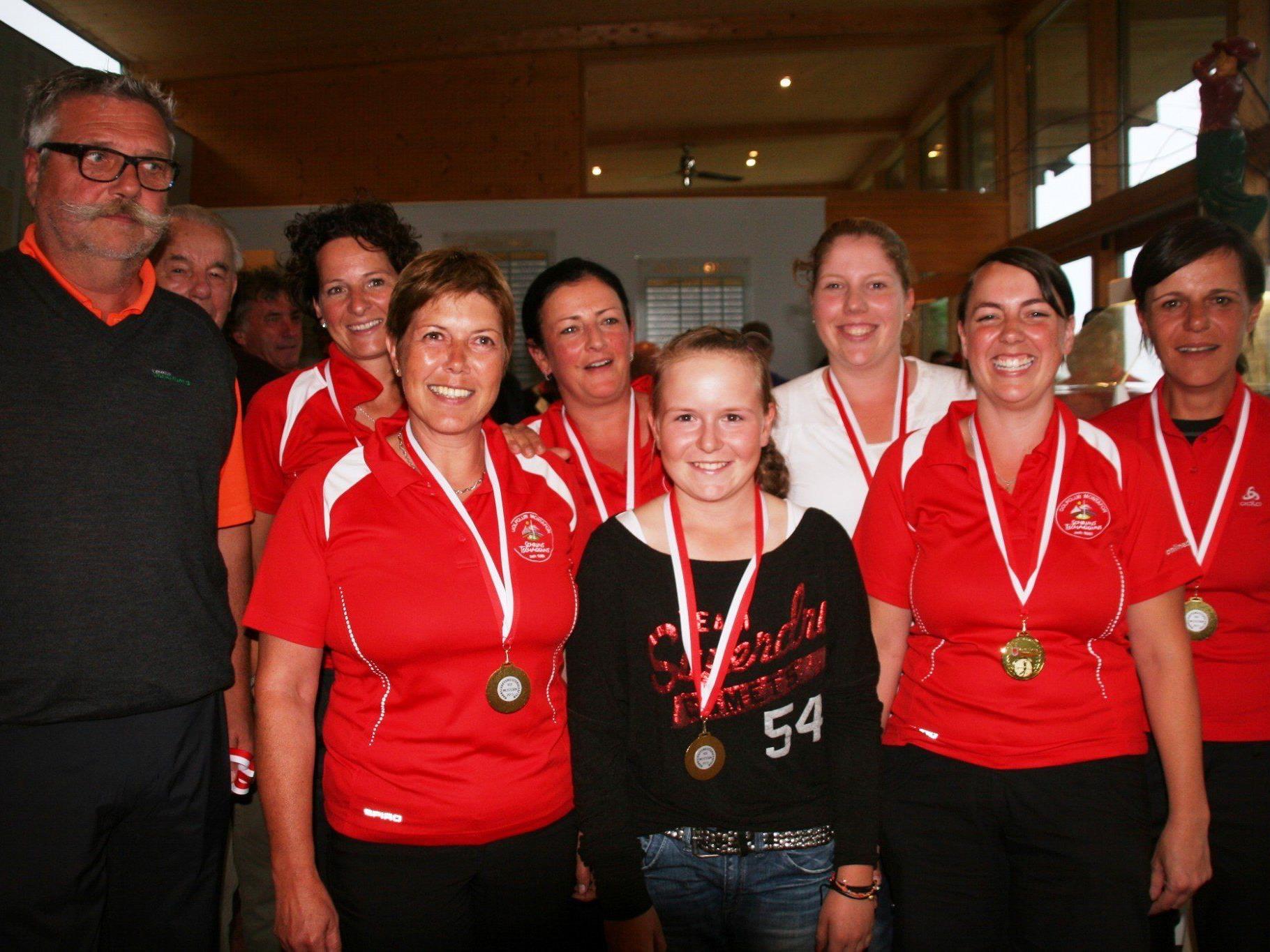 Die Damen des GC Montafon holten sich den Vorarlberger Mannschaftstitel.