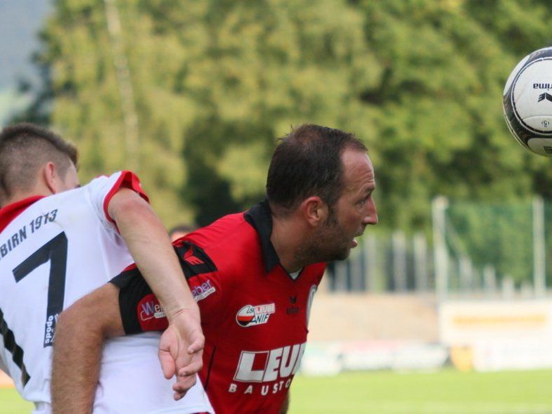 FC Dornbirn Eigenbau Mario Hörburger spielte erstmals von Beginn an und zeigte sein Talent. FC Dornbirn Eigenbau Mario Hörburger spielte erstmals von Beginn an und zeigte sein Talent.