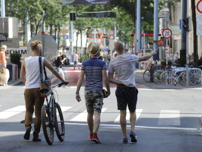 Der "Pseudo-Radweg" auf der MaHü muss nun weichen.