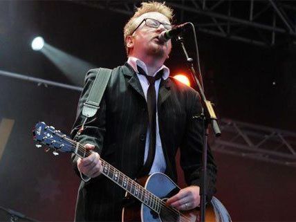 Auch Flogging Molly werden bei dem Festival dabei sein. Auch Flogging Molly werden bei dem Festival dabei sein.