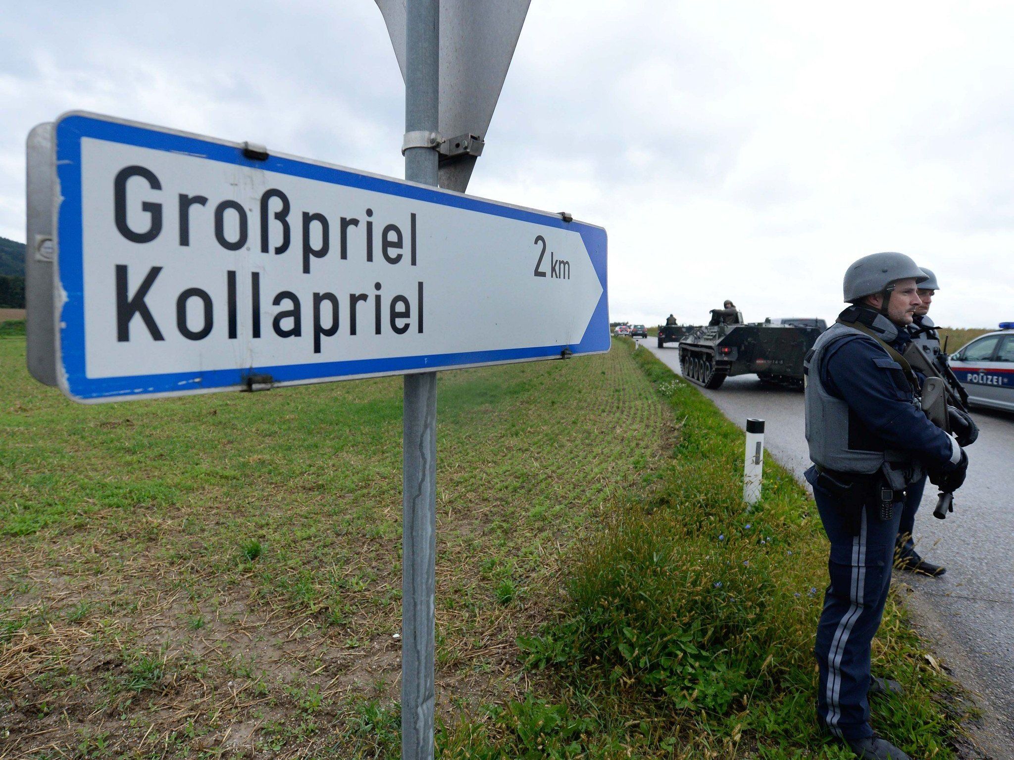 Amoklauf in Niederösterreich: Insgesamt standen 135 Beamte der Cobra und 200 Exekutivkräfte im Einsatz. Amoklauf in Niederösterreich: Insgesamt standen 135 Beamte der Cobra und 200 Exekutivkräfte im Einsatz.