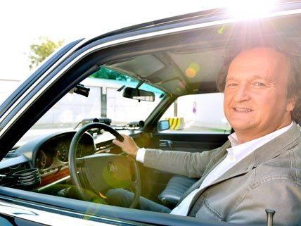 "Die Wahlfahrt" in ORF 1: Hanno Settele chauffiert Spitzenkandidaten auf Wahlkampftour "Die Wahlfahrt" in ORF 1: Hanno Settele chauffiert Spitzenkandidaten auf Wahlkampftour