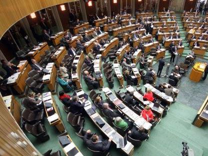 Jugendparlament 11/13: Wiener Schulklassen erproben Gesetzgebung