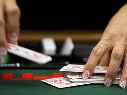 Mit der Beute nahm der Bankräuber an einem der wohl bekanntesten Poker-Turniere der Welt teil.
