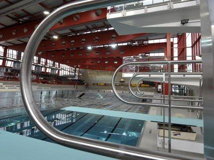 Wiener Stadthallenbad - Sanierungsfortschritt: Trainingsbecken dicht