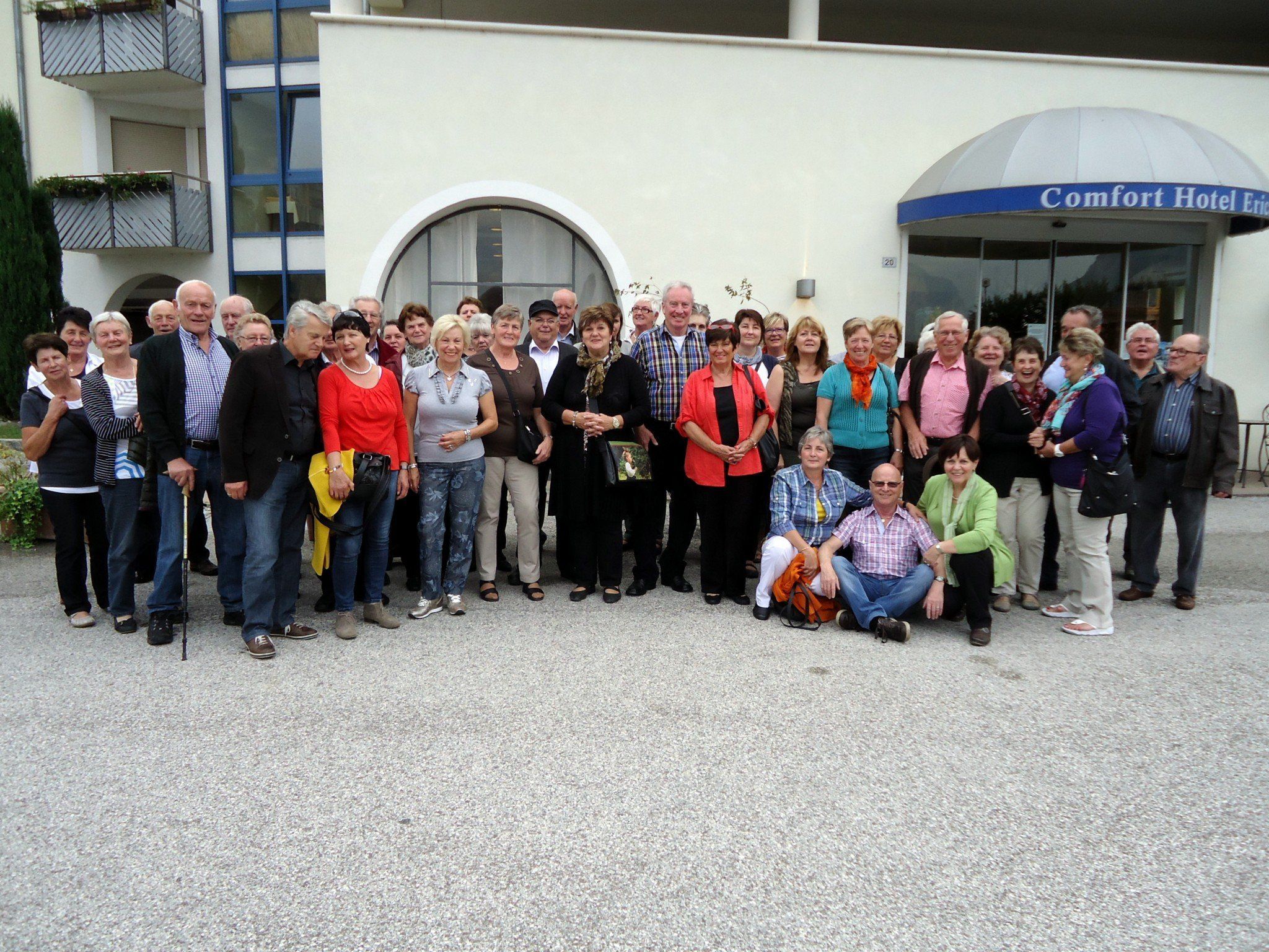 Die Gruppe bereit zur Heimreise Die Gruppe bereit zur Heimreise