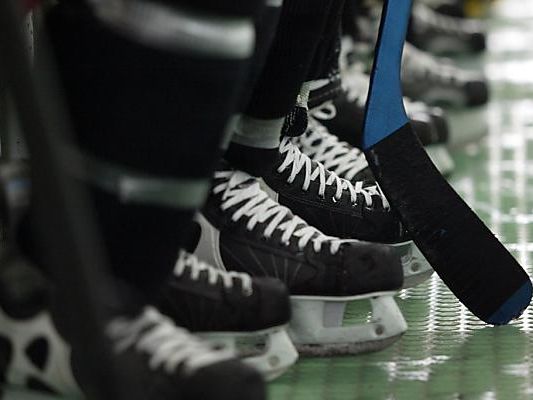 Glatter 4:0-Sieg der "Bullen" in Tirol Glatter 4:0-Sieg der "Bullen" in Tirol