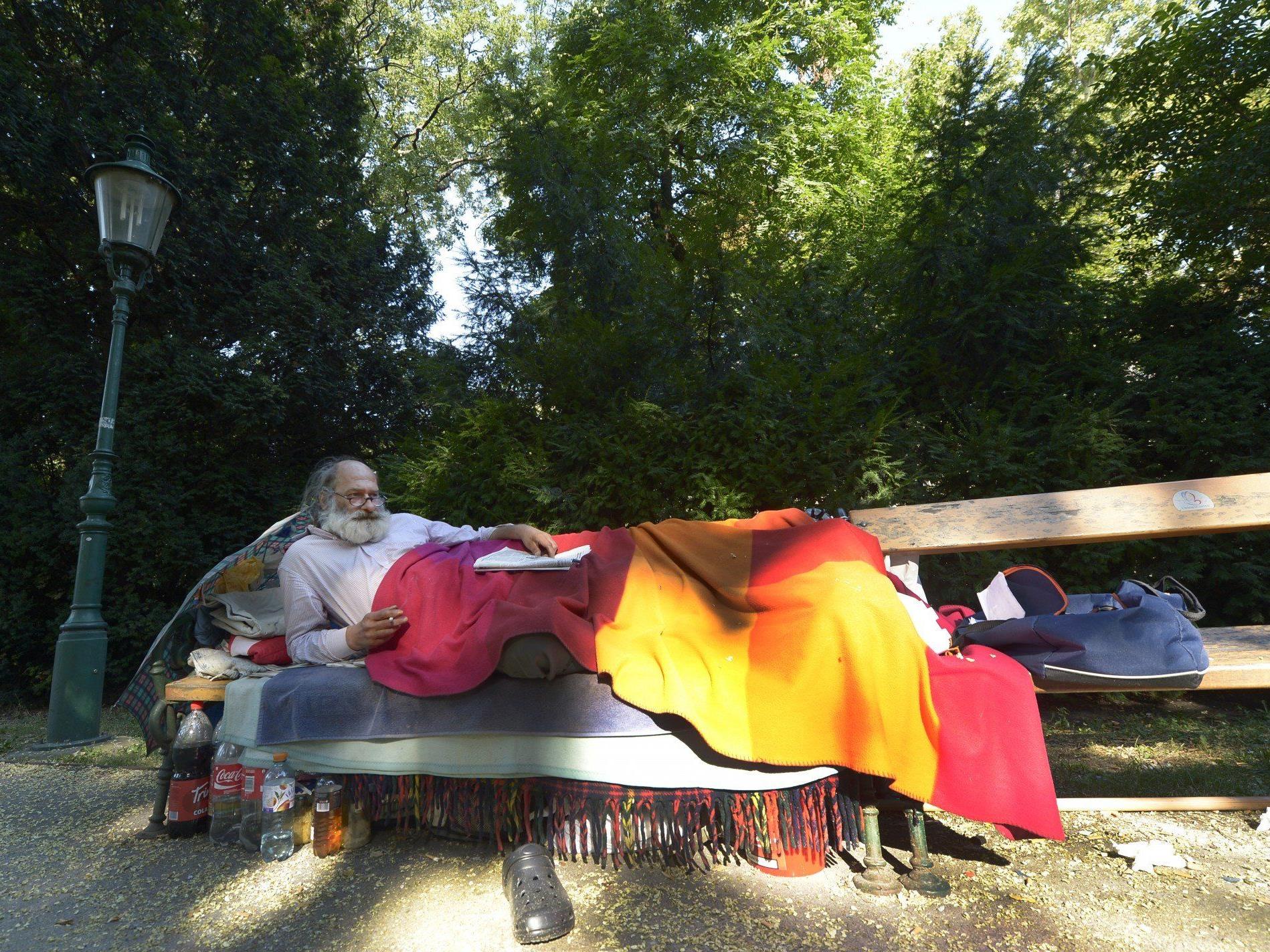 Obdachlose im Stadtpark: Kommunikation in Wien soll verbessert werden