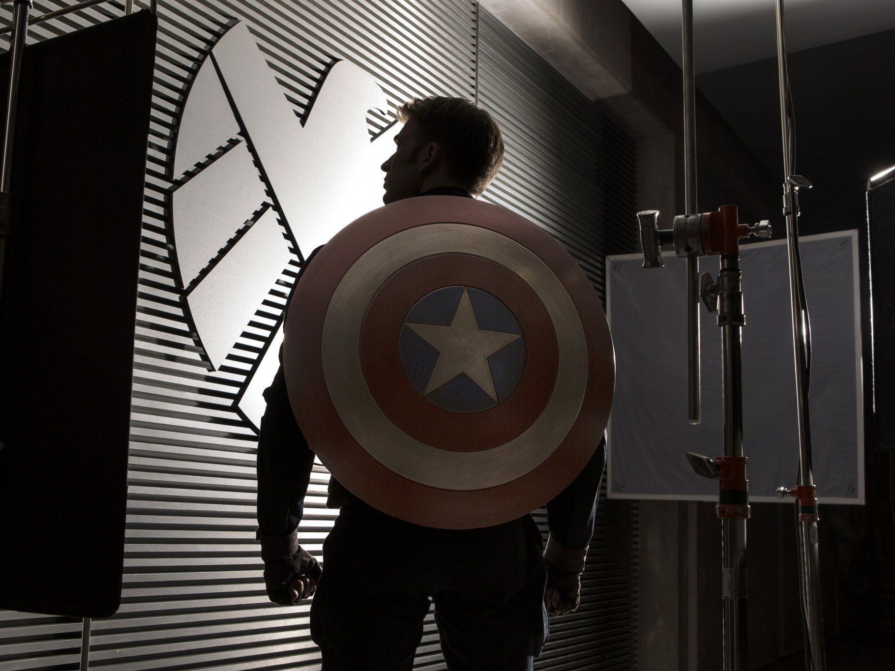 Zweiter Solo-Auftritt für Chris Evans als Captain America ab 27. März im Kino. Zweiter Solo-Auftritt für Chris Evans als Captain America ab 27. März im Kino.