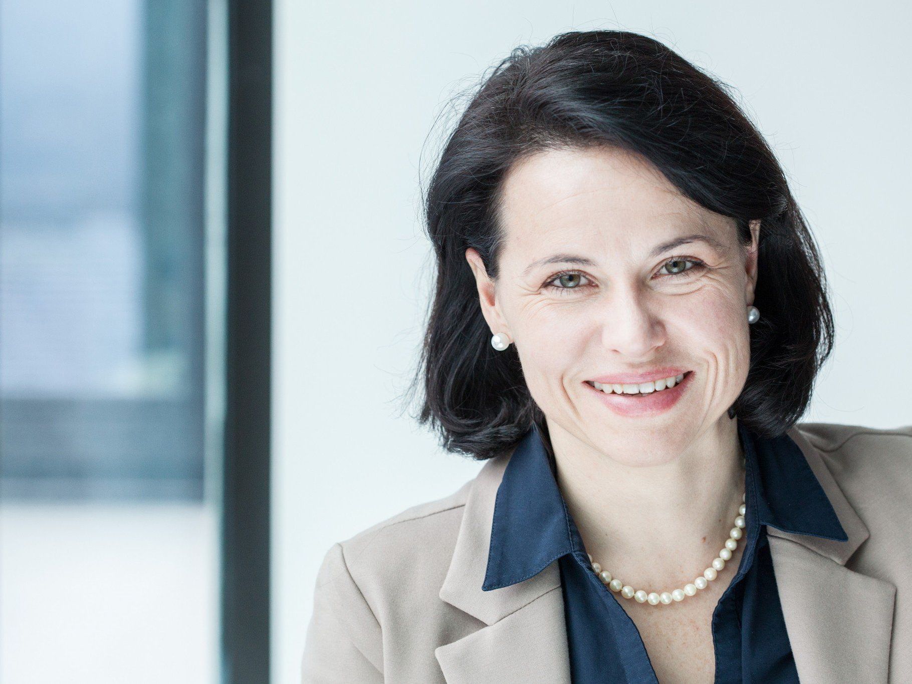 Mag. Elisabeth Schwärzler-Seeber, Psychotherapeutin, Kinder- und Jugendtherapeutin Mag. Elisabeth Schwärzler-Seeber, Psychotherapeutin, Kinder- und Jugendtherapeutin
