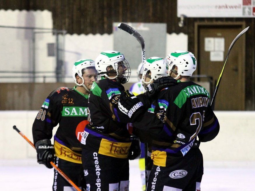 Der HC Samina Rankweil will zum Saisonstart gegen Herisau jubeln und die ersten zwei Punkte holen. Der HC Samina Rankweil will zum Saisonstart gegen Herisau jubeln und die ersten zwei Punkte holen.