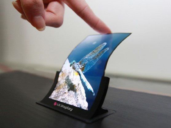 Krumme Sache: Solche Displays gehen bei LG in Serie Krumme Sache: Solche Displays gehen bei LG in Serie