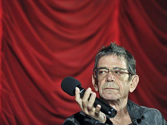 Lou Reed nach der Premiere des Filmes "Red Shirley" im Rahmen der Viennale am 2. November 2010 in Wien Lou Reed nach der Premiere des Filmes "Red Shirley" im Rahmen der Viennale am 2. November 2010 in Wien