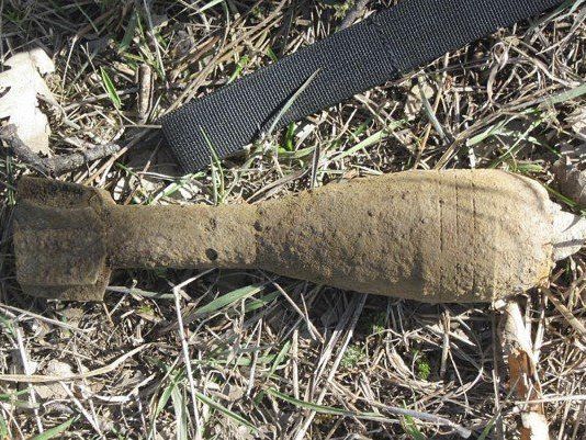 Eine vermeintlich falsche Panzergranate erwies sich als erschreckend echt Eine vermeintlich falsche Panzergranate erwies sich als erschreckend echt