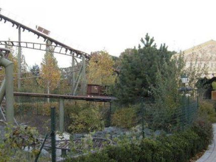 Dem verletzten geht es nach dem Achterbahn-Unfall bereits besser. Dem verletzten geht es nach dem Achterbahn-Unfall bereits besser.