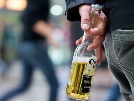 Die FPÖ fordert ein Alkoholverbot am Praterstern.