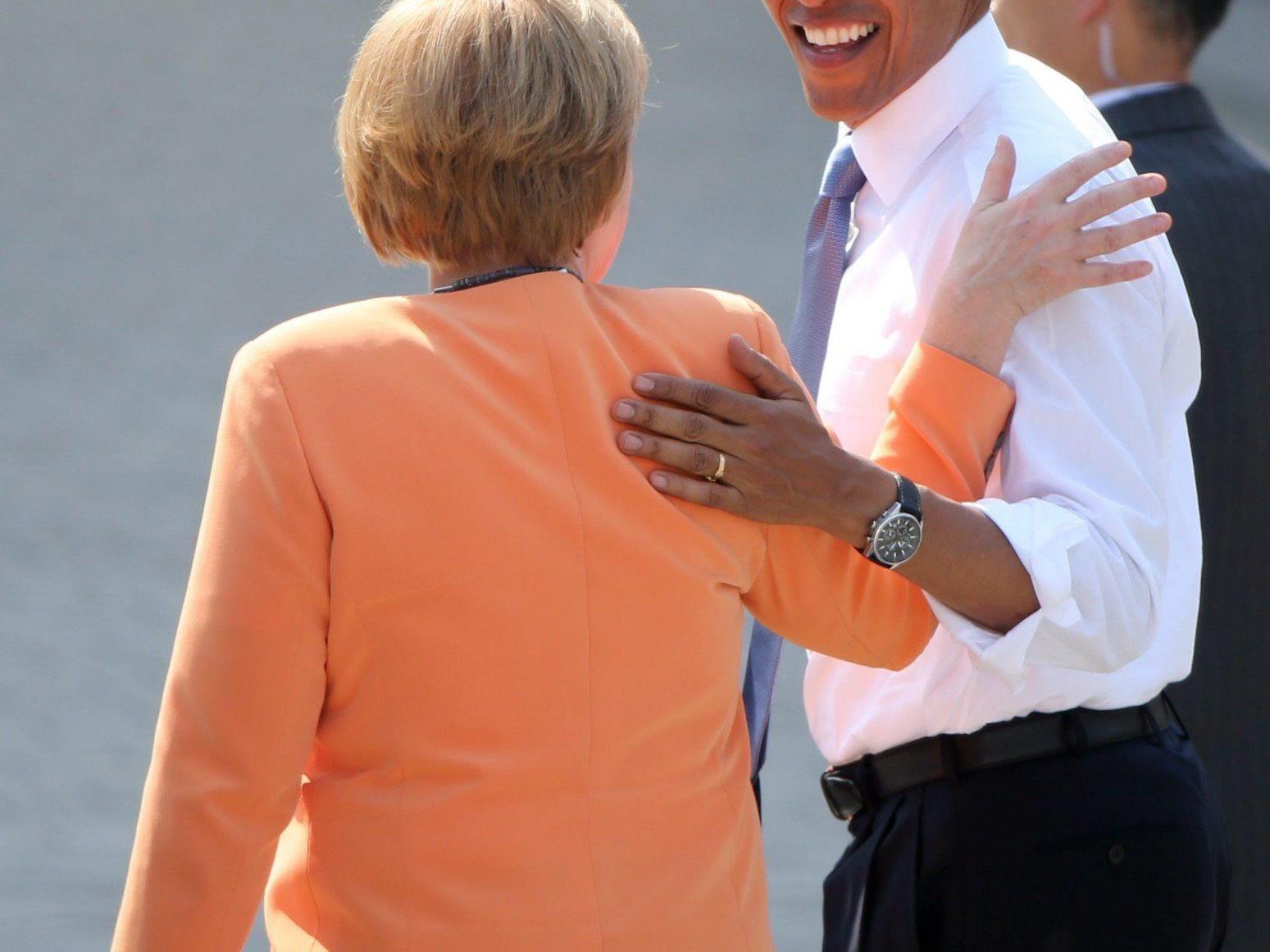 Ein Bild von Obamas Besuch in Berlin im Juni 2013, das man plötzlich ganz anders interpretieren kann...