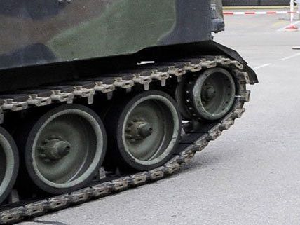 Beim Panzerhersteller Steyr werden Jobs abgebaut. Beim Panzerhersteller Steyr werden Jobs abgebaut.