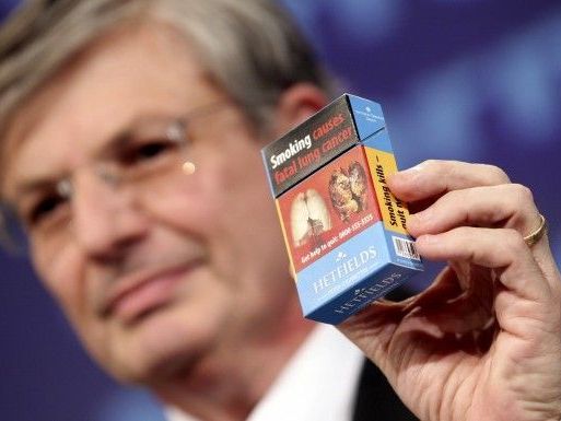 Schockbilder auf Zigarettenpackungen: EU erklärt Rauchern den Krieg. - © AP Schockbilder auf Zigarettenpackungen: EU erklärt Rauchern den Krieg. - © AP