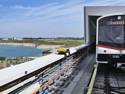 Am 5. oktober wird die neue Strecke eröffnet. Am 5. oktober wird die neue Strecke eröffnet.