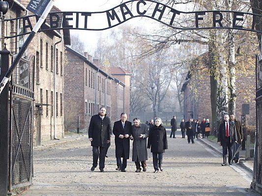 Gedenken an Opfer der Nationalsozialisten Gedenken an Opfer der Nationalsozialisten