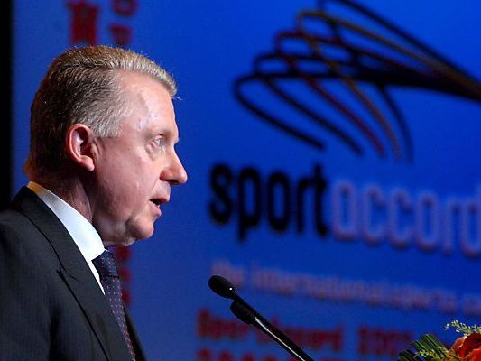 Glaubwürdigkeit von Armstrong wird angezweifelt Glaubwürdigkeit von Armstrong wird angezweifelt