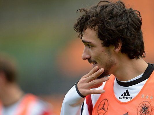 Bandausriss im rechten Fersenbein Bandausriss im rechten Fersenbein