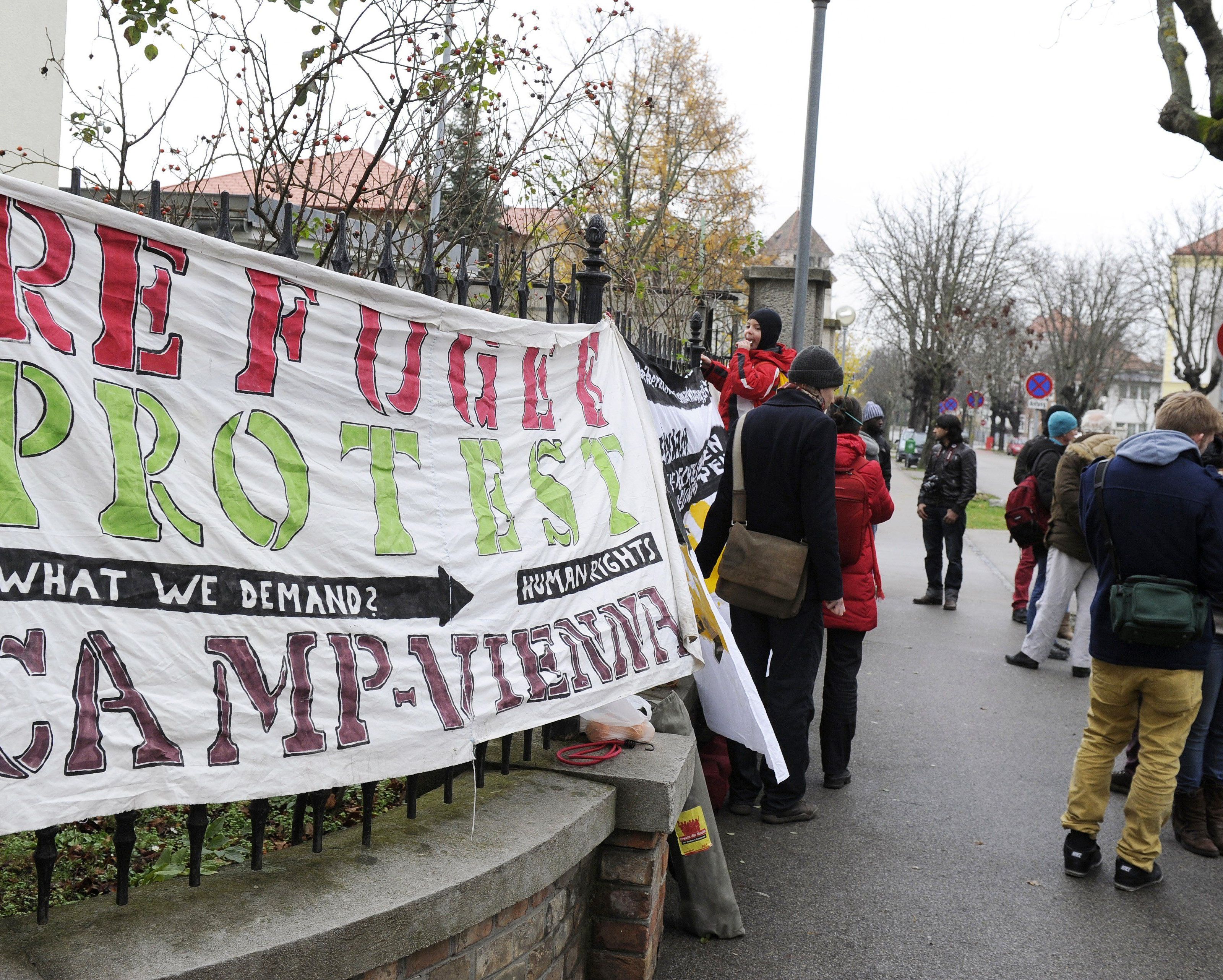 Ein Jahr "Refugee"-Protestmarsch