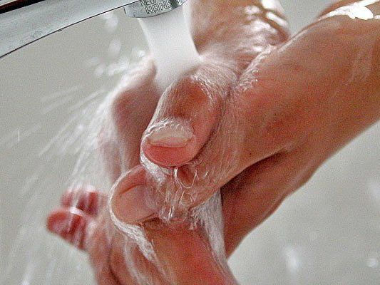 Manfred F. Berger ist Autor des Buches "Hysterie Hygiene". Manfred F. Berger ist Autor des Buches "Hysterie Hygiene".