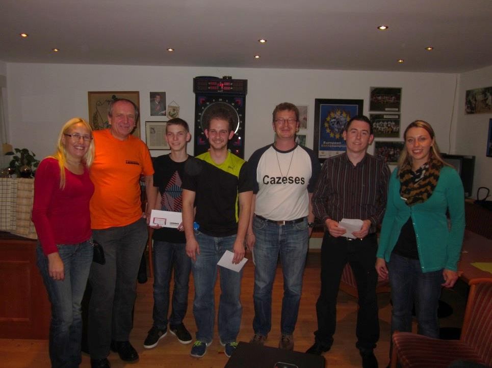 v.l.n.r.: Andrea Noventa, Werner Lesky, Stefan Kessler, Clemens Sachs, Stefan Peschl, Mark Lamprecht, Julia Trummer. v.l.n.r.: Andrea Noventa, Werner Lesky, Stefan Kessler, Clemens Sachs, Stefan Peschl, Mark Lamprecht, Julia Trummer.